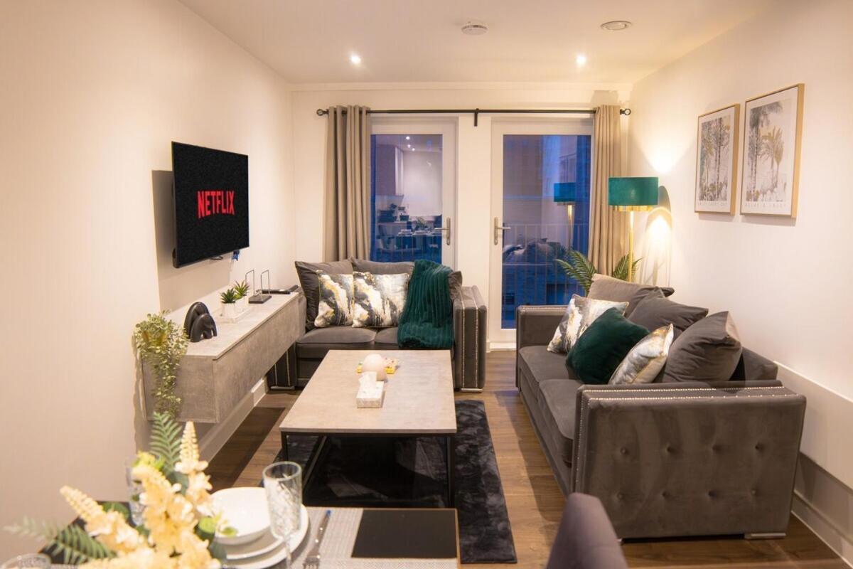 Luxury Mcr 2Bed,2Bath Apartment- Central Location! Манчестър Екстериор снимка