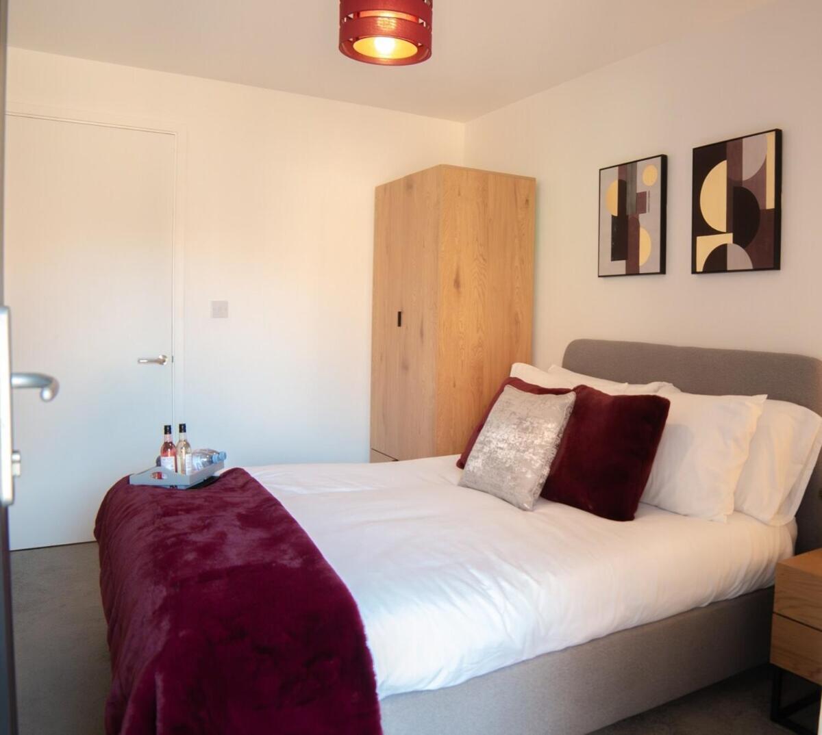 Luxury Mcr 2Bed,2Bath Apartment- Central Location! Манчестър Екстериор снимка